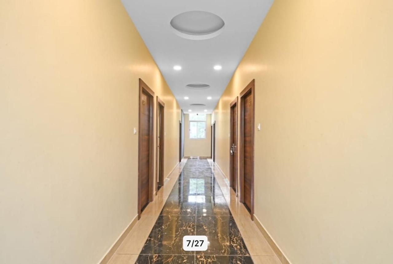 Hotel Manorama Inn Lucknow Zewnętrze zdjęcie